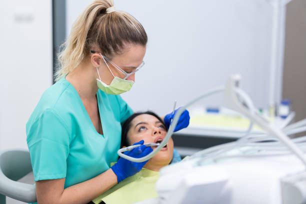 Best Emergency Gum Treatment in Montrose, VA